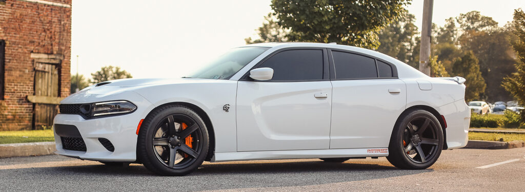 dodge charger with a set of FR77 Dodge Hellcat HC2 Replica Wheels